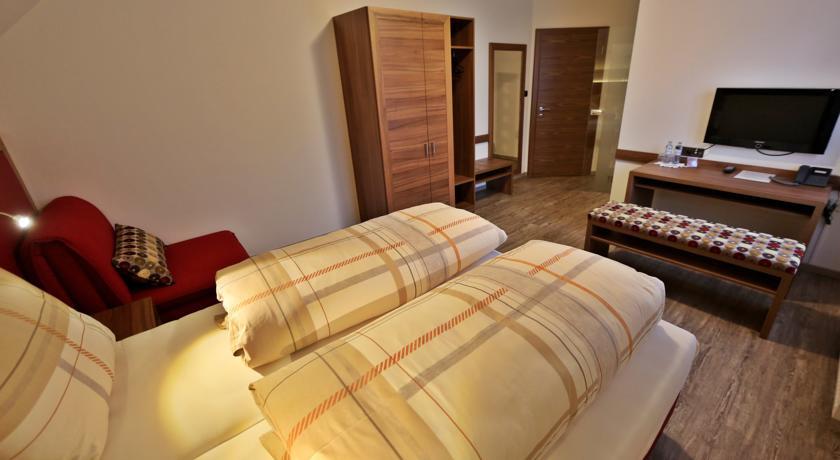 Gaestehaus Thomahan Фризах Экстерьер фото