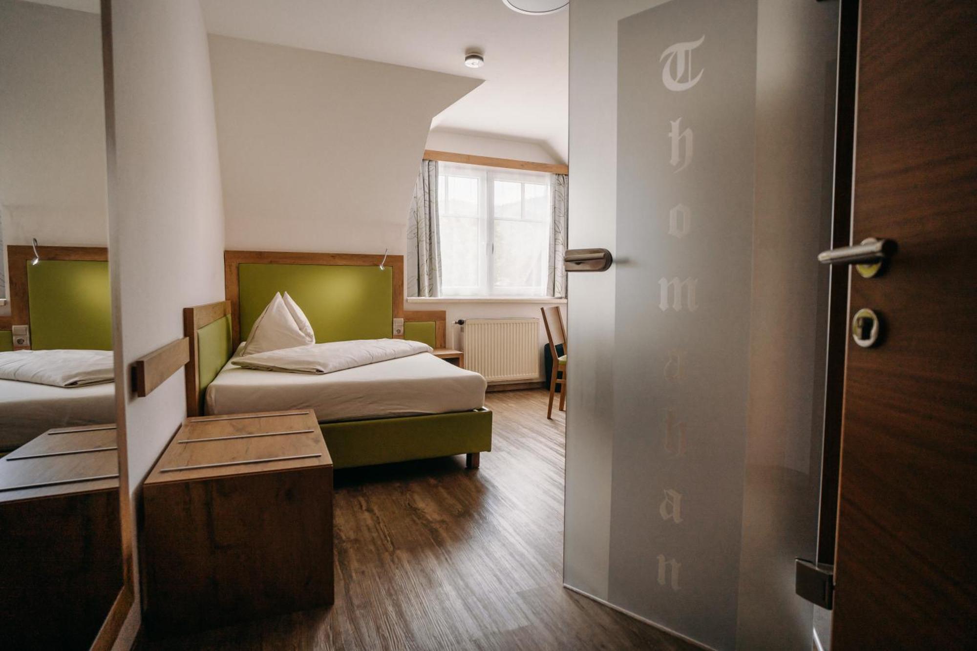 Gaestehaus Thomahan Фризах Экстерьер фото