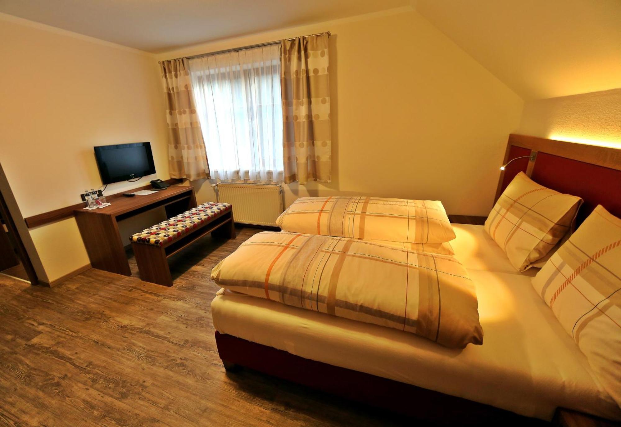 Gaestehaus Thomahan Фризах Номер фото